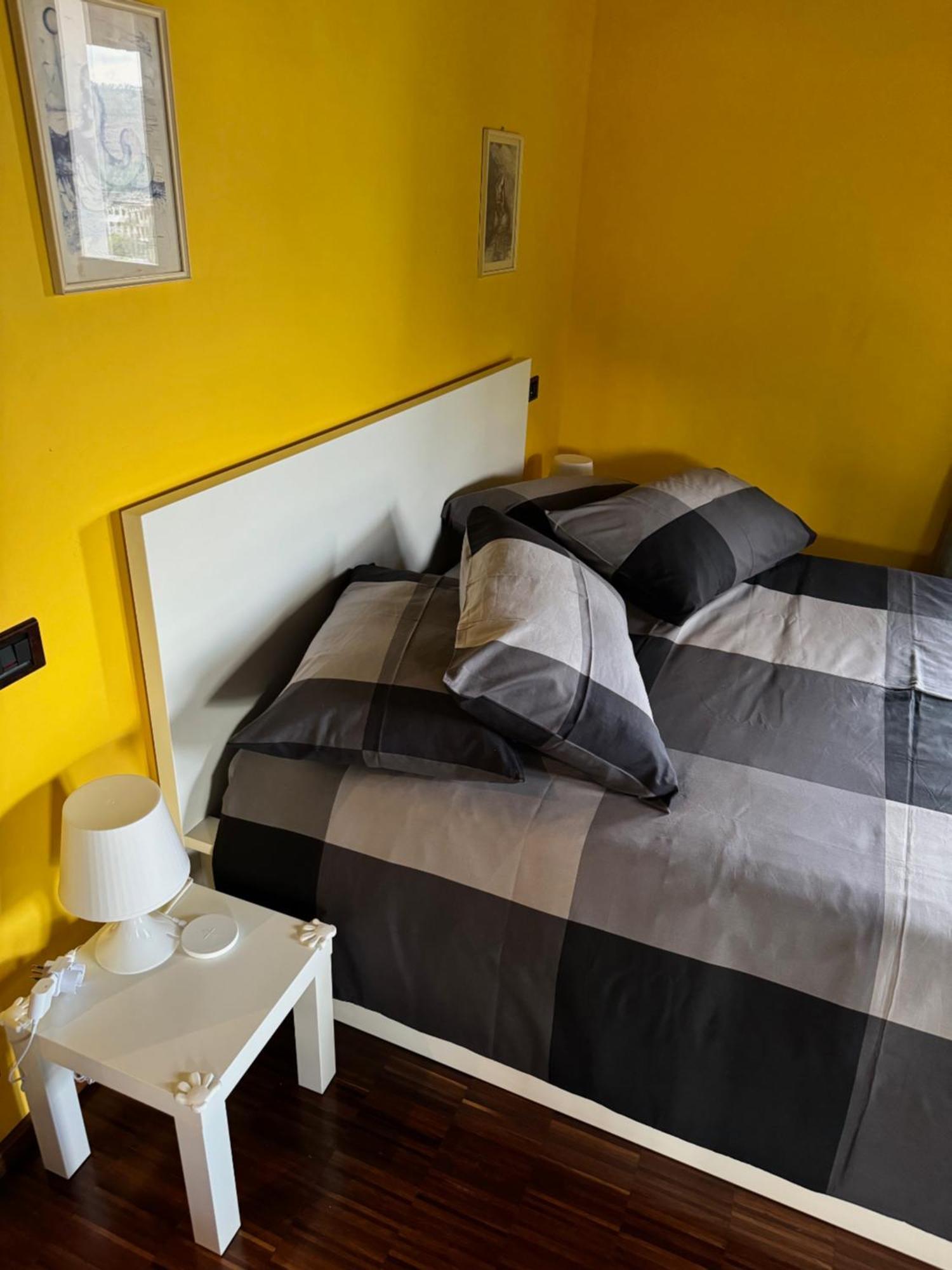 La Casa Di Nina - Traves Villa Pessinetto Bagian luar foto